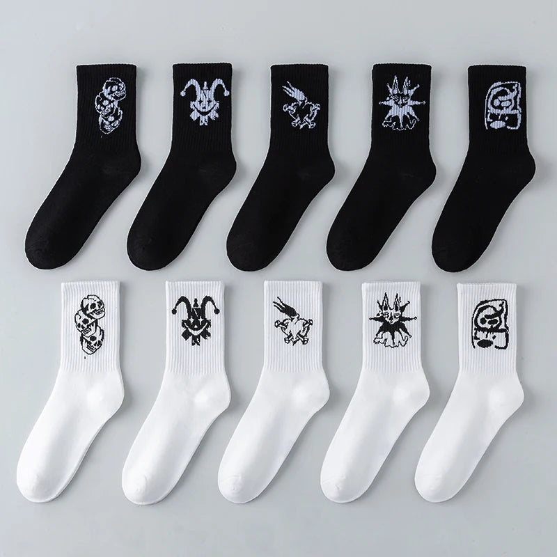 Men's graffiti funny socks, oversized socks, clown spray painted black and white socks