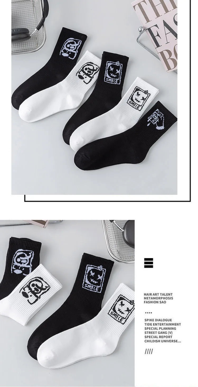 Men's graffiti funny socks, oversized socks, clown spray painted black and white socks