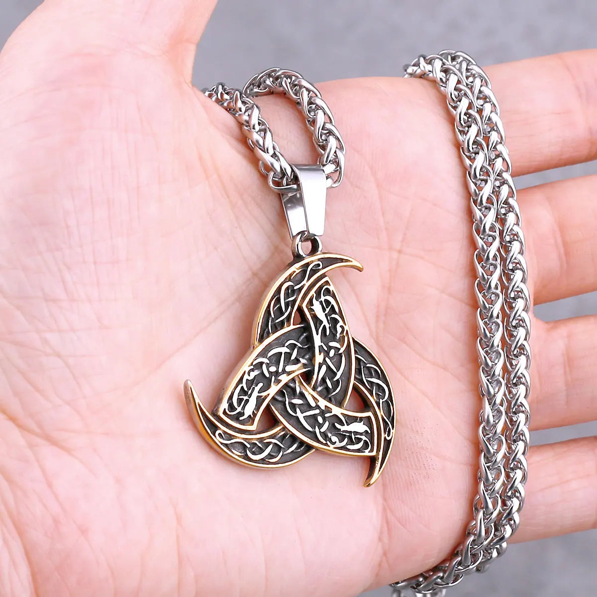 Vikings Odin Rune Necklace Various Men's Nordic Vegvisir Valknut Amulet Pendant Stainless Steel Punk Fashion Jewelry Wholesale