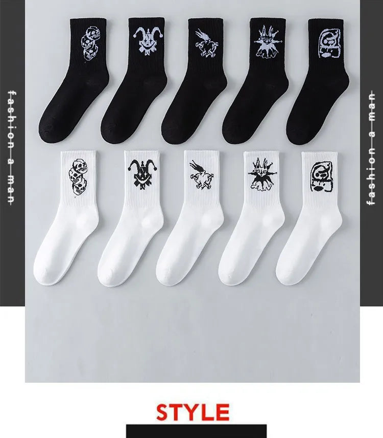 Men's graffiti funny socks, oversized socks, clown spray painted black and white socks