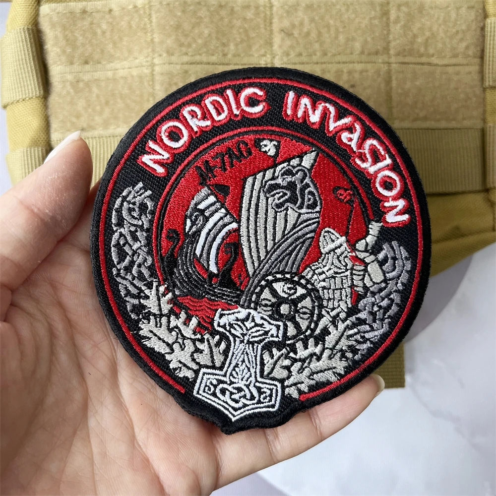 Viking Symbol Tree of Life Axe Embroidered Patches Tactical Morale Badge Backpack Hook and Loop Sticker