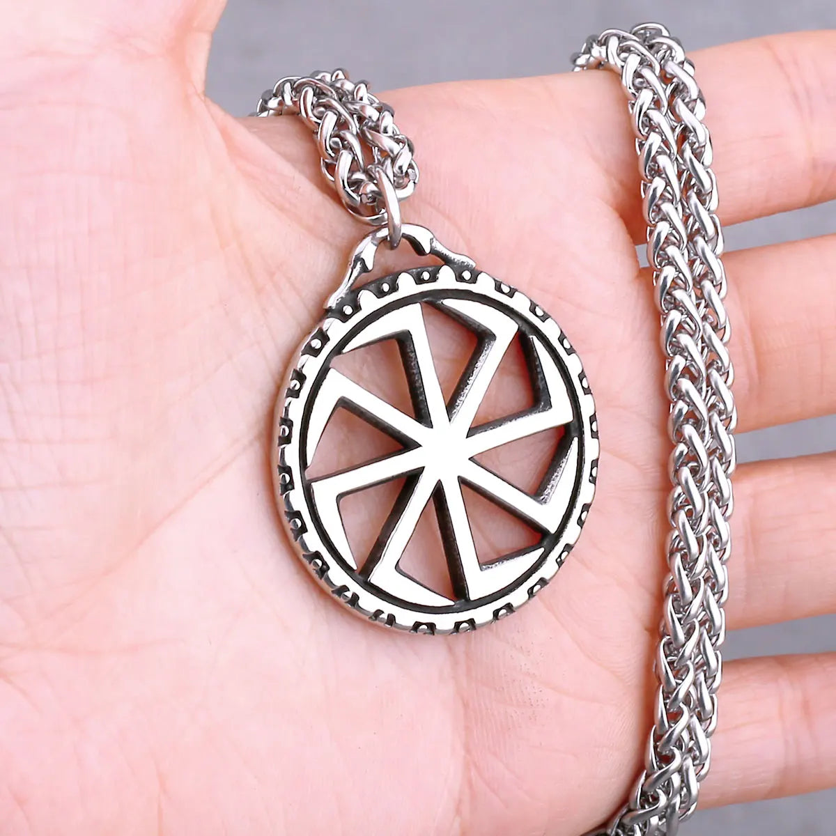 Vikings Odin Rune Necklace Various Men's Nordic Vegvisir Valknut Amulet Pendant Stainless Steel Punk Fashion Jewelry Wholesale