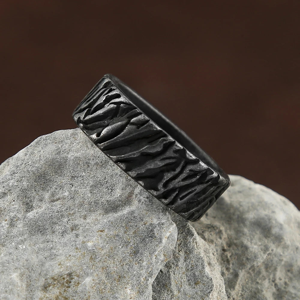 Vintage Black Color Viking Triangle Ring For Men Women Nordic Stainless Steel Odin Valknut Rings Amulet Jewelry Gift Wholesale