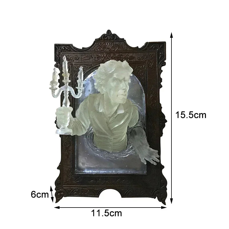 Resin Devil's Hand Wall Decoration Gohtic Ghost in The Mirror Luminous Crafts Spooky Props Home Photo Frame Decor Hallowee Gifts