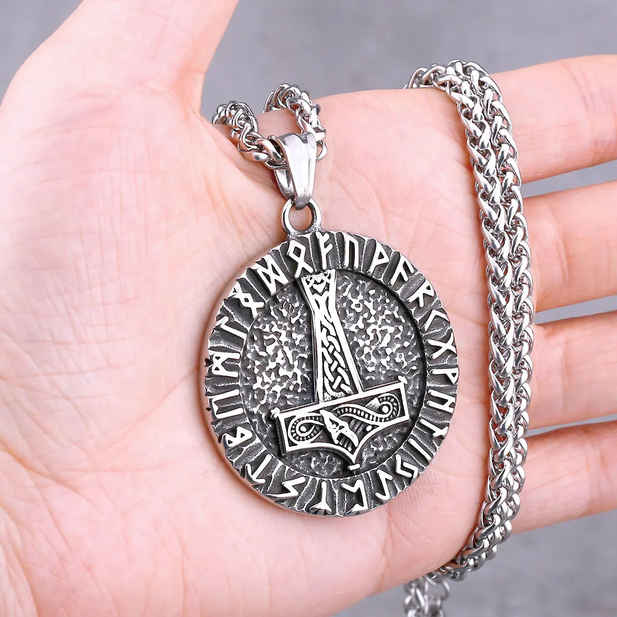 Vikings Odin Rune Necklace Various Men's Nordic Vegvisir Valknut Amulet Pendant Stainless Steel Punk Fashion Jewelry Wholesale