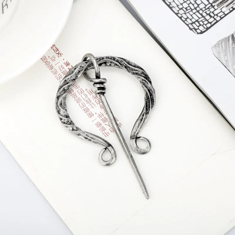 Viking Symbols Strength Brooch Women Clothes Lapel Pin Brooch of Honor for Friend Gift