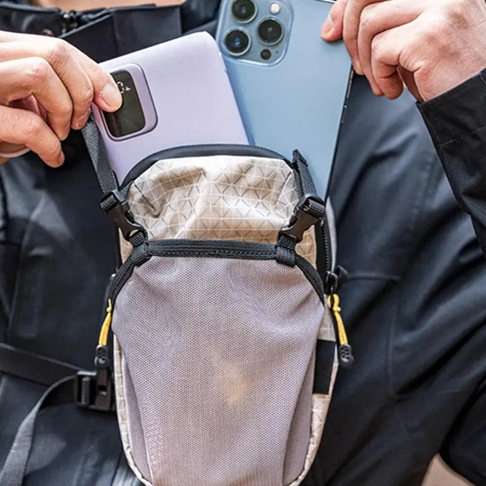 Camping Storage Bag Outdoor Hiking Mobile Phone Bag Hanging Bag Waterproof Large Capacity Water Kettle Lightweight Accessory Bag