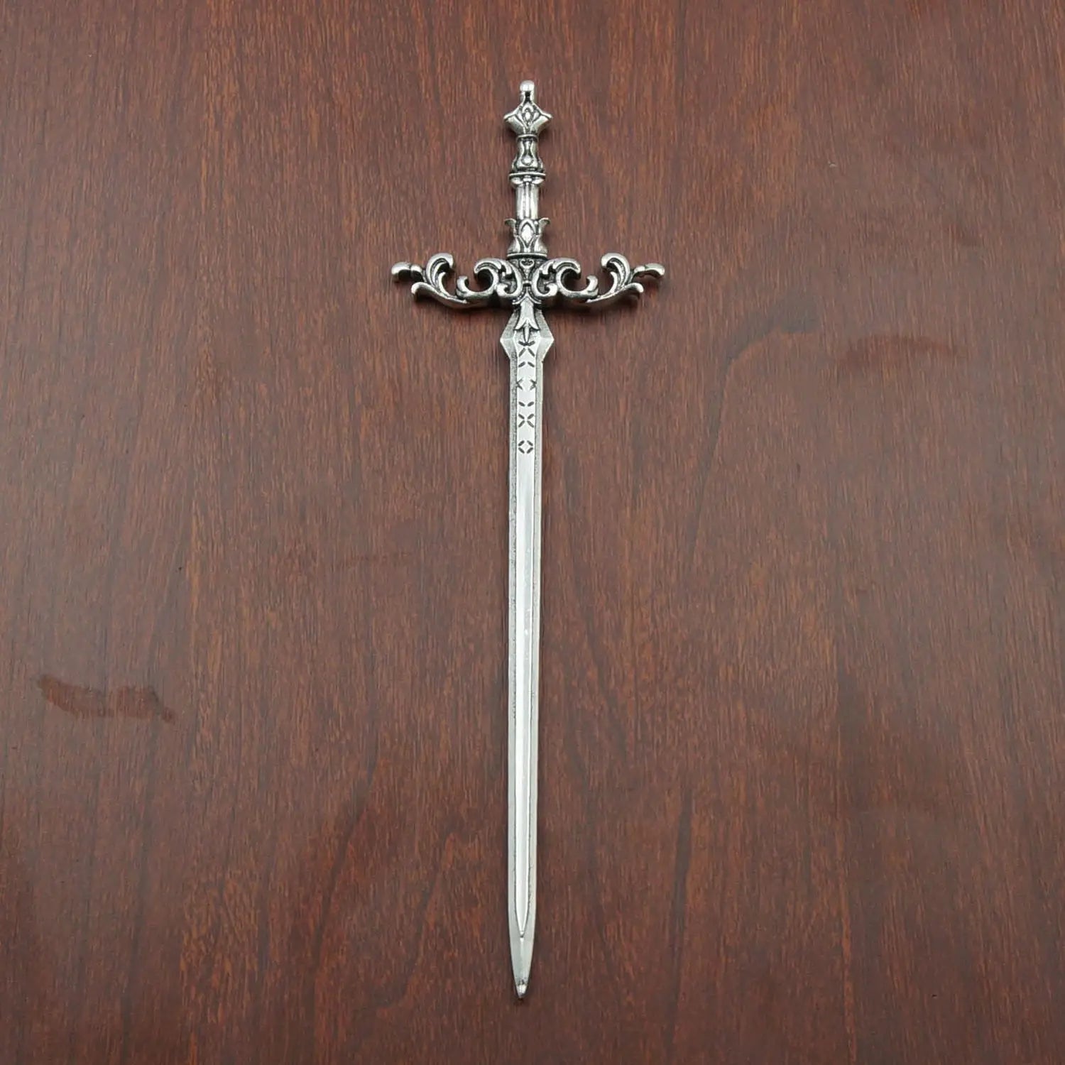 Viking Wave Sword Retro Hair Clip Fashionable and Easy to Match Hair Accessories Scandinavian Norway Theme Party Birthday Gift