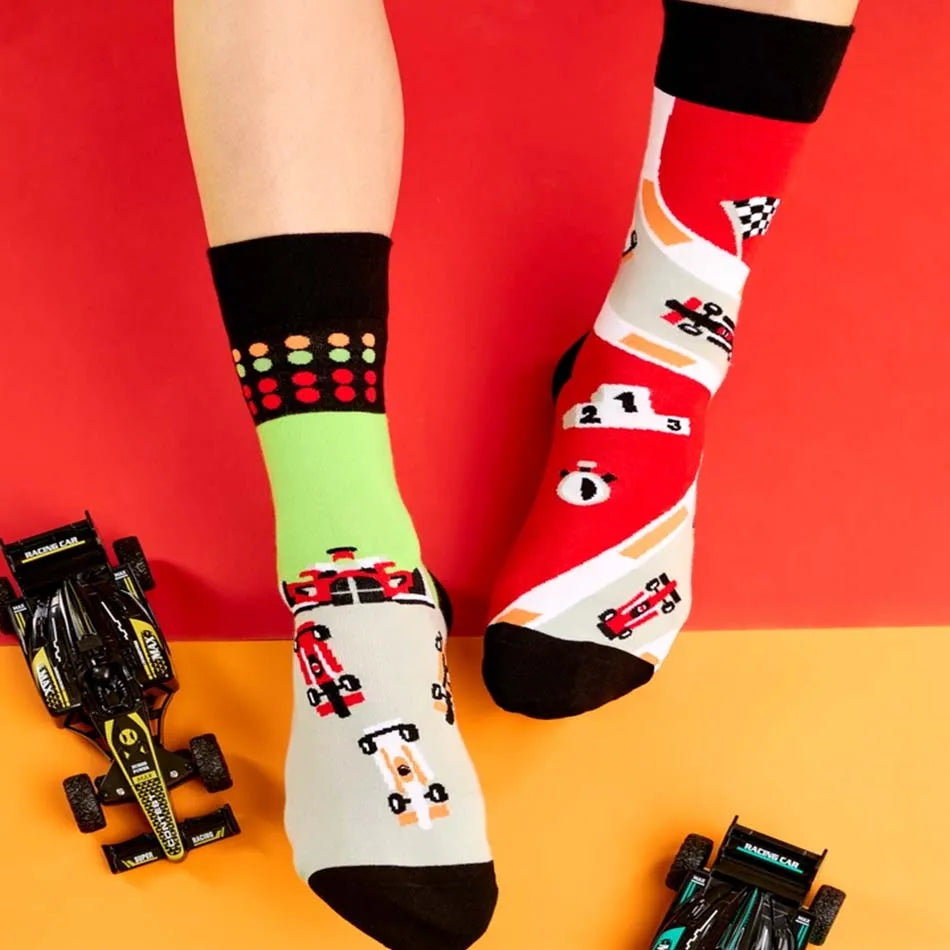 Funny men's and women's socks, cartoons, animals, fruits, beer, patterns, jacquard socks, hip hop skateboard socks