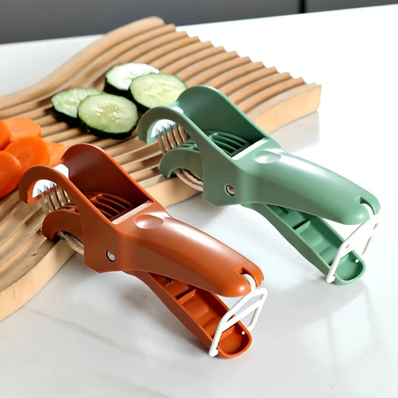 1Pc Kitchen Fruit Slicer Multifunctional Fruit and Vegetable Slicer Fruit Slicer Pro Rustproof for BBQ/Catering Cucumber Slicer