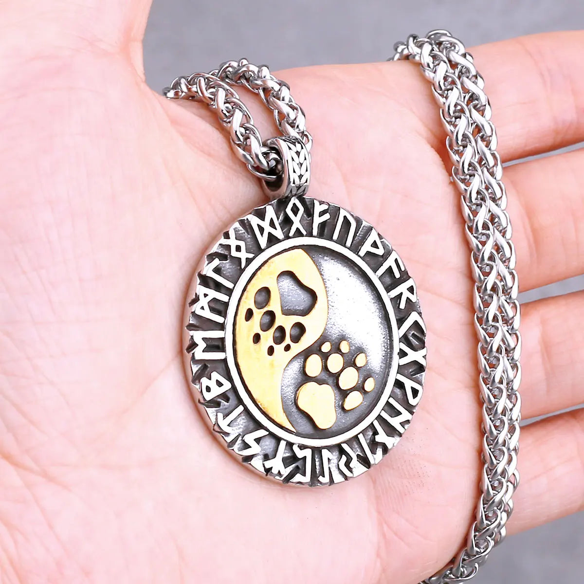 Vikings Odin Rune Necklace Various Men's Nordic Vegvisir Valknut Amulet Pendant Stainless Steel Punk Fashion Jewelry Wholesale